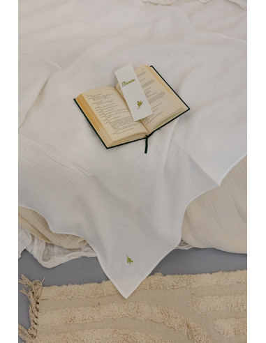 Prosop muselină folosit ca pled