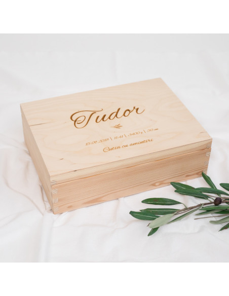 Cutie cu amintiri personalizată