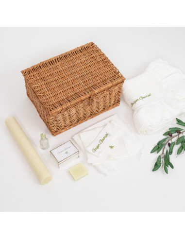 Trusou pentru botez cu păturică din muselină cu...